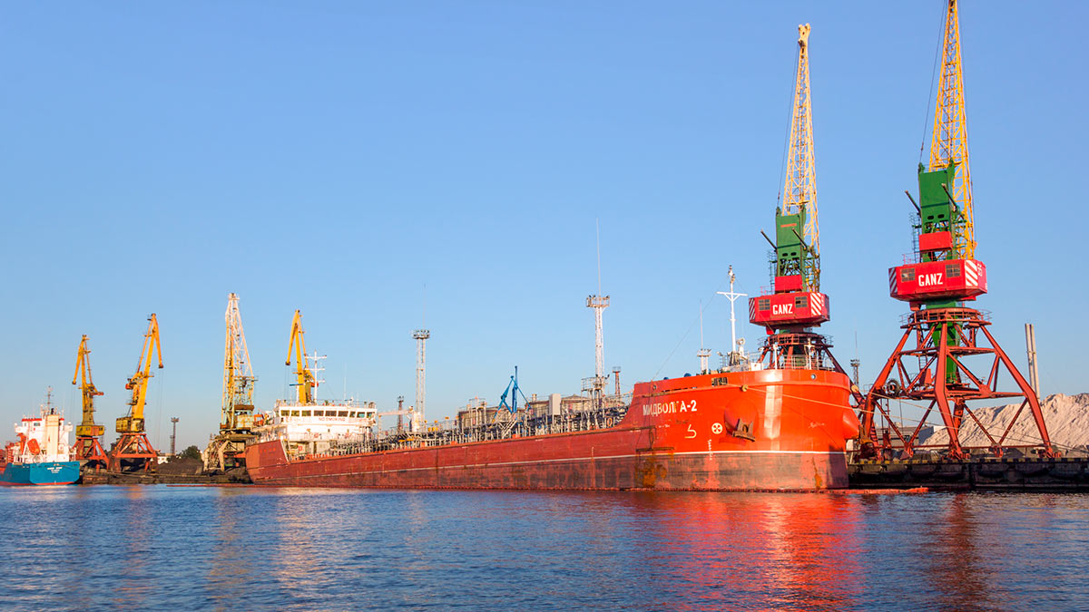 Танкер Midvolga 2