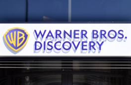 Paramount начала враждебное поглощение Warner Bros. Discovery