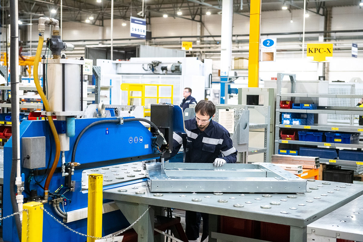 производство лифтов