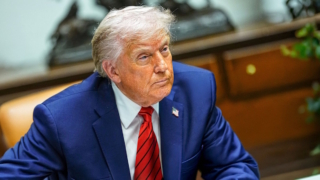 Трамп потребовал "прекратить хаос в Миннесоте" и ликвидировать "города-убежища" для нелегалов