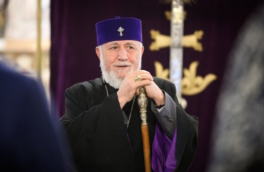 Пашинян заявил, что Католикос всех армян Гарегин Второй вынужден будет уйти