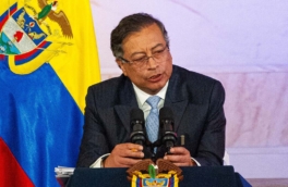 Президент Колумбии объяснил, ради чего летит в США