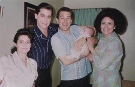 Персонажей фильма про гангстеров случайно приняли за иранскую семью