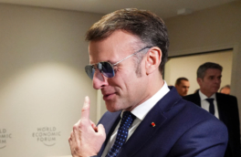 Макрон покинул Давос, не договорившись о встрече с Трампом на фоне тарифных угроз