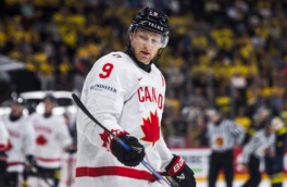 В НХЛ назвали фаворитов на приз самому ценному игроку регулярного сезона, Кучеров в топ-5