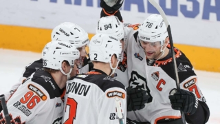 "Трактор" обыграл "Адмирал" благодаря голам Кравцова, Светлакова и Низамеева