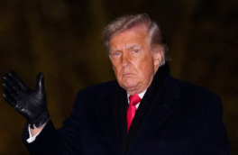 Угрозы Трампа провоцируют раскол Европы – Bloomberg