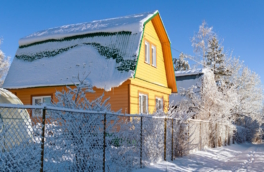 К массовой атаке мошенников призвали готовиться владельцев загородных участков