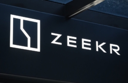 Zeekr представил новый гибридный кроссовер 8X мощностью 1400 л.с.