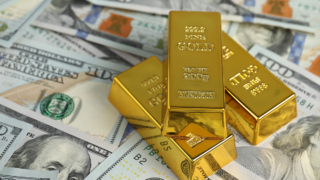 Цены на золото впервые в истории поднялись выше $4700 за унцию