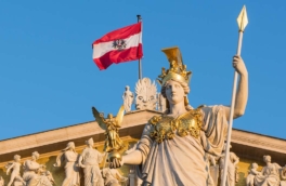 В Австрии россиян склоняют к отказу от гражданства