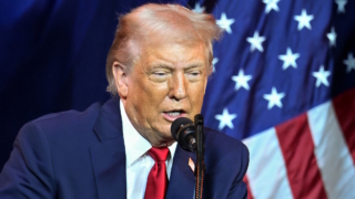 Трамп заявил, что никогда не был на острове Эпштейна