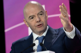 Глава ФИФА назвал необходимым снятие санкций против российского футбола