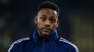 Нападающий Джон Дуран расторг контракт с "Фенербахче" и направляется в "Зенит"