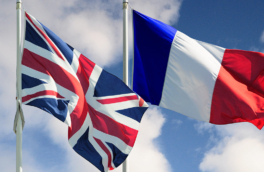 СВР сообщила о планах Лондона и Парижа передать Киеву боеголовку от французской баллистической ракеты