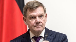 В ЕС временно отказались от идеи изъятия замороженных российских активов для Украины