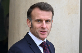 Макрон предложил лидерам ЕС возобновить диалог с Россией