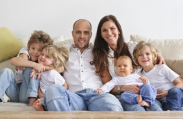 Правила выплаты пособий многодетным семьям смягчат: правительство подготовило поправки