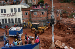 В Бразилии из-за рекордных ливней погибли 30 человек, 39 разыскивают