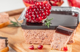 Превращаю бюджетную печенку во французский паштет: секрет рецепта – сало и гранатовый сок