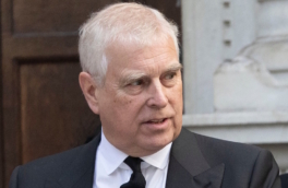 Полиция задержала брата Карла III на фоне публикации файлов Эпштейна