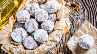 Если нет времени, готовлю шоколадное печенье "Снежки": все удивляются, какое оно вкусное