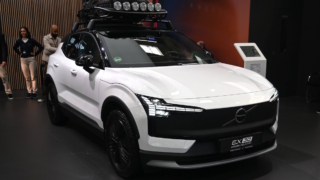 Компания Volvo отзывает более 40 тысяч электромобилей EX30