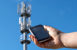 Госдума обязала операторов отключать связь по требованию ФСБ