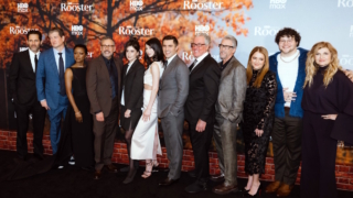 Сериал "Рустер" со Стивом Кареллом от создателя "Клиники" стал одной из самых популярных комедий HBO