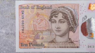 В Великобритании портреты Черчилля и Остин на банкнотах заменят изображениями природы