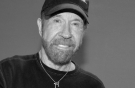 Умер Чак Норрис – легенда боевиков и звезда "Крутого Уокера", ему было 86 лет