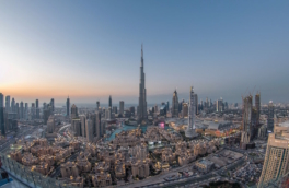 Пожар возник в районе консульства США в Дубае из-за атаки беспилотника