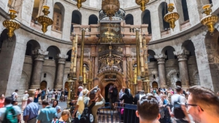 Храм Гроба Господня оказался в центре международного скандала в преддверии Пасхи