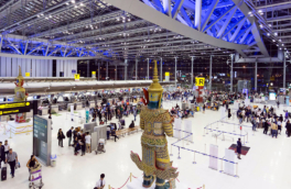 Заложники закрытого неба: сколько российских туристов застряли в Таиланде и как им вернуться домой