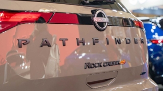 Nissan Pathfinder получит две версии: несущую и рамную