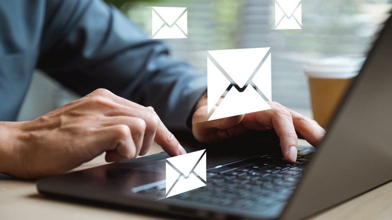 Всех бизнесменов России могут обязать заводить платную электронную госпочту