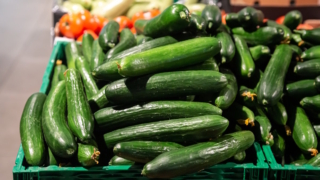 Падение цен на огурцы продолжается