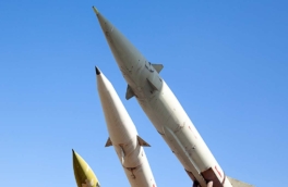 В КСИР заявили об ударе по авианосцу США "Авраам Линкольн"