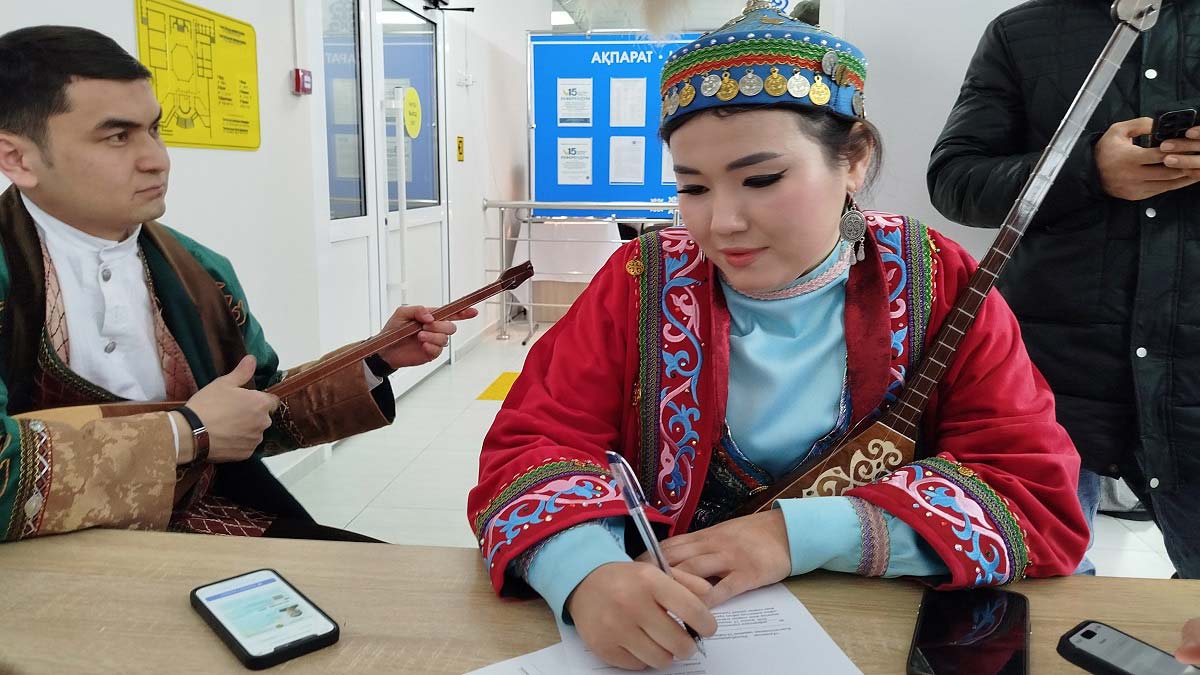 Республиканский референдум по принятию новой Конституции