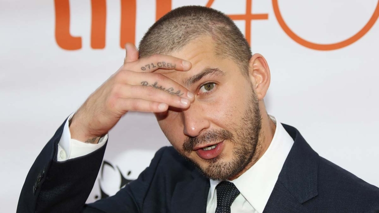 Звезда "Трансформеров" Шайя Лабаф снова арестован в Новом Орлеане по обвинению в побоях