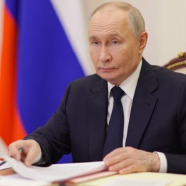 Путин подписал закон об обеспечении бензином внутреннего рынка