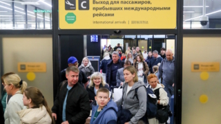 Путину рассказали, как идет вывоз российских туристов из стран Ближнего Востока