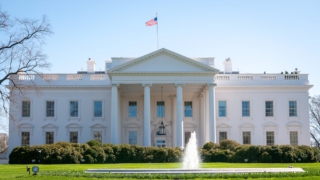 Удары США и Израиля по Ирану спровоцировали разногласия в Белом доме