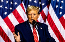 Блокада Ирана сохранится до заключения ядерной сделки, заявил Трамп