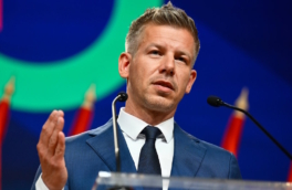 Петер Мадьяр потребовал расширить права венгров на Украине