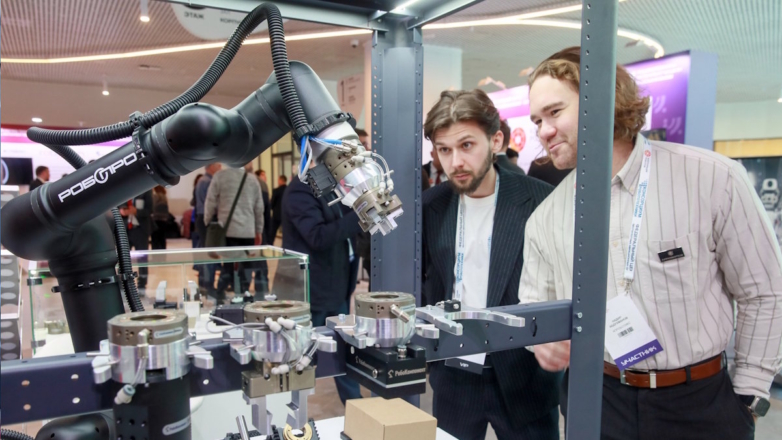 Выпуск российских локализованных промроботов вырос почти в 40 раз