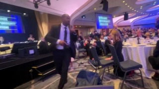 Белый дом назвал стрельбу на приеме с Трампом попыткой покушения на него