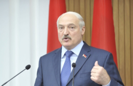 Белоруссия не намерена втягиваться в конфликт на Украине, заявил Лукашенко