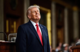 США могут взять под контроль Ормузский пролив, заявил Трамп