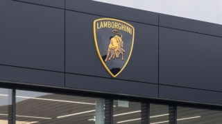 По следам Luce: в Lamborghini назвали правильным решение отложить планы по электромобилям